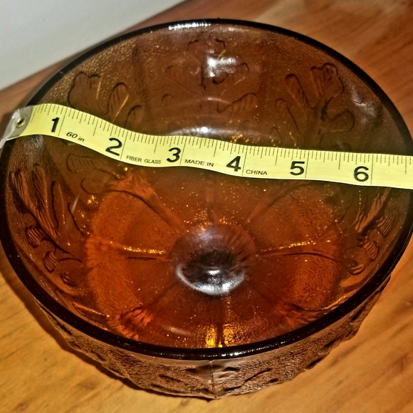 1978 FTD, LLC amber glass compote - Picture 3 of 4